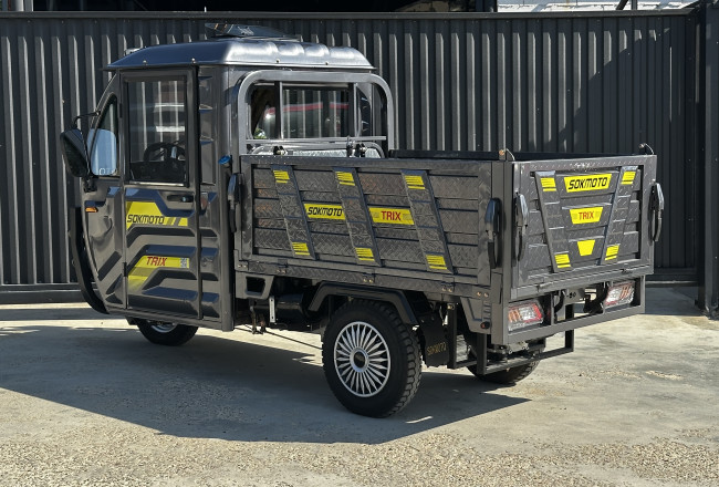 SokMoto TRIX
