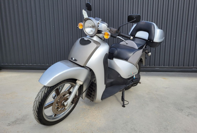 APRILIA SCARABEO 200