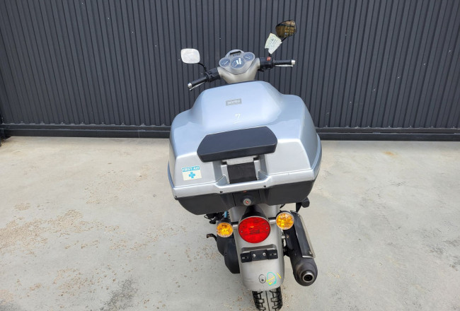 APRILIA SCARABEO 200