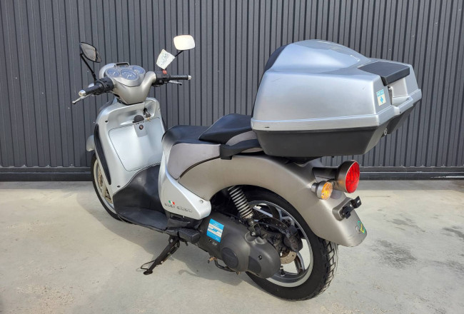 APRILIA SCARABEO 200