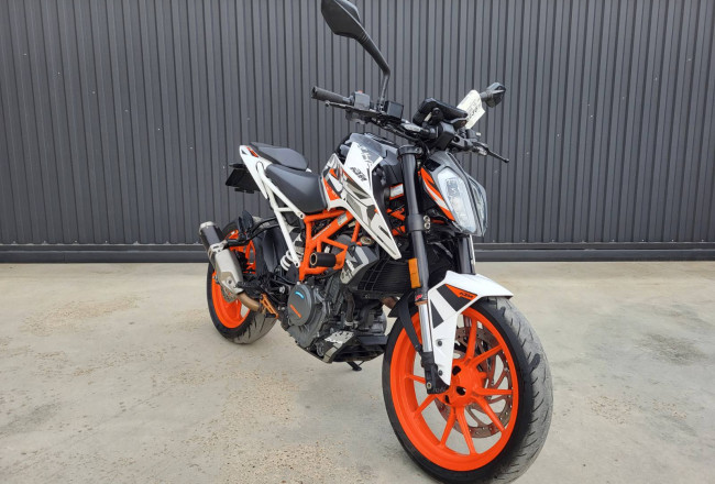 KTM 390 DUKE