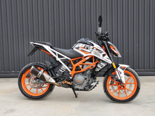 KTM 390 DUKE