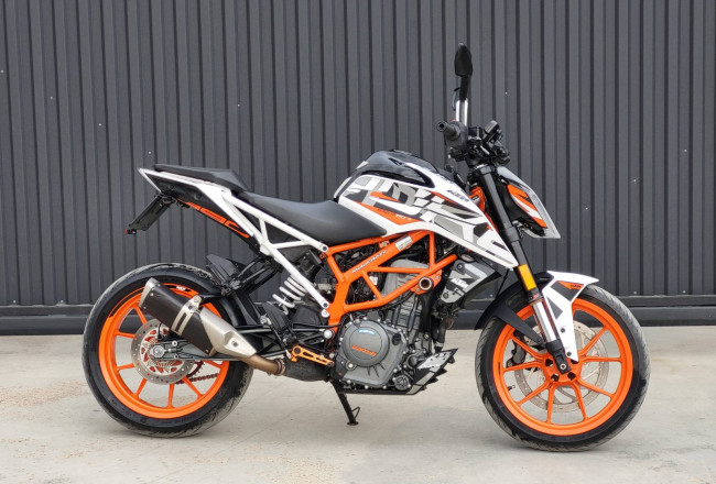 KTM 390 DUKE